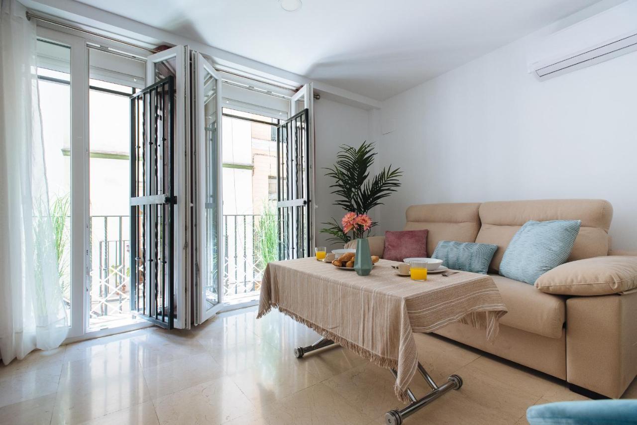 Sbh1 Beautiful 1 Bedroom Apartment In City Center Севилья Экстерьер фото